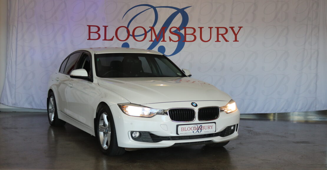 2013 BMW 320i A/T (F30)