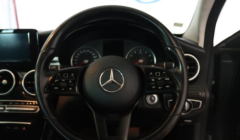 
								2019 Mercedes Benz C180 A/T full									