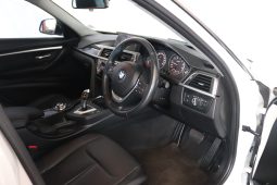 
										2017 BMW 320i Luxury Line Auto (F30) full									