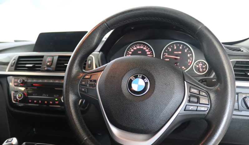 
								2017 BMW 320i Luxury Line Auto (F30) full									