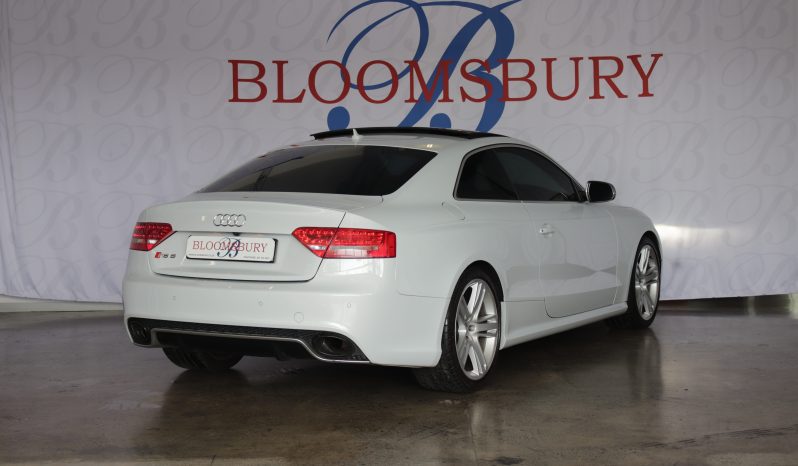 2011 Audi RS5 Coupe Quattro S-Tronic full