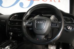 2011 Audi RS5 Coupe Quattro S-Tronic full