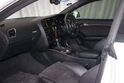 2011 Audi RS5 Coupe Quattro S-Tronic full