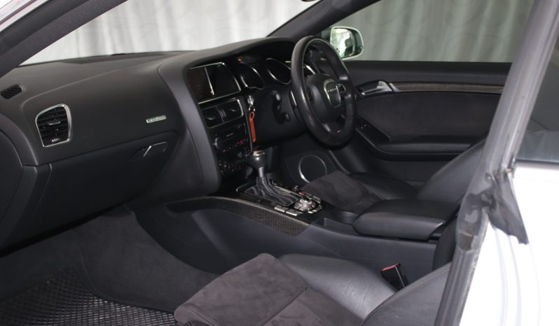 2011 Audi RS5 Coupe Quattro S-Tronic full