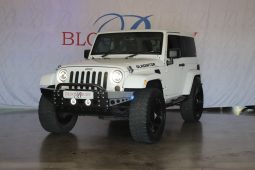 
										2013 Jeep Wrangler Rubicon 3.6L V6 A/T full									