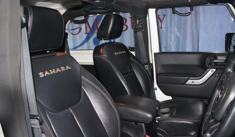 
								2013 Jeep Wrangler Rubicon 3.6L V6 A/T full									