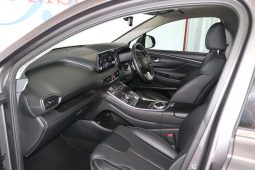 
										2022 Hyundai Santa Fe R2.2 AWD Elite 7 Seater Auto full									