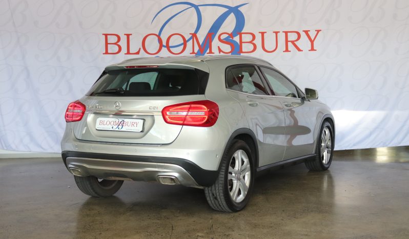 
								2014 Mercedes Benz GLA 200 CDI A/T full									