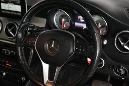 
										2014 Mercedes Benz GLA 200 CDI A/T full									