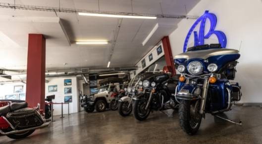 car dealership